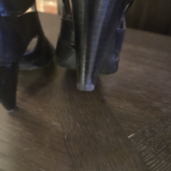 Coach Black Women's Heeled Gladiator Sandals 8.5 - Picture 2 of 8